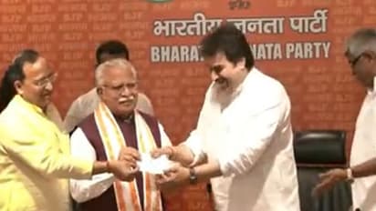 कांग्रेस को झटका दे BJP में शामिल हुए कुलदीप विश्नोई, 100 करोड़ की संपत्ति के मालिक हैं पूर्व सीएम के बेटे