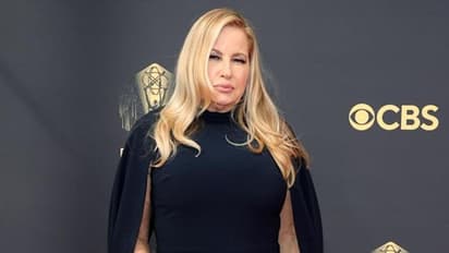 সেক্সের নেশায় পাগল, ২০০-র বেশি পুরুষের সঙ্গে সঙ্গমে লিপ্ত এই অভিনেত্রী , চিনে নিন 'বম্বশেল'-কে