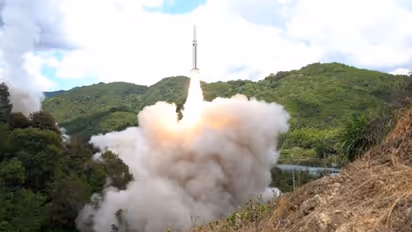 China escalates tensions in Taiwan Strait, 5 missiles land in Japan's waters