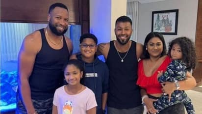 'വിന്ഡീസിലെത്തിയാല് രാജാവിനെ കാണാതെ മടങ്ങുന്നതെങ്ങനെ';പൊള്ളാര്ഡിന്റെ വീട്ടില് അതിഥിയായി ഹാര്ദ്ദിക്