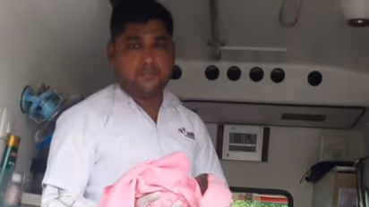 മണ്ണിനടിയിൽ നിന്ന് കരച്ചിൽ, ഓടിയെത്തിയ കർഷകൻ കണ്ടത് ജീവനോടെ കുഴിച്ചുമൂടിയ പിഞ്ചുകുഞ്ഞിനെ