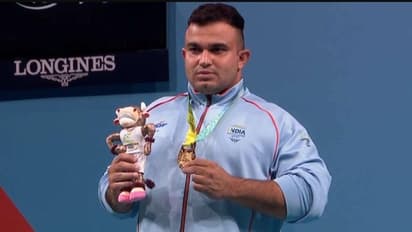 কমনওয়েলথ গেমসে সোনা জয় 'স্ট্রং মেন অফ ইন্ডিয়া'র