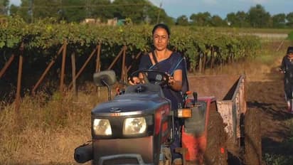 భర్త మృతి.. కుటుంబ పోషణ కోసం రైతుగా మారిన మహిళ.. ఏటా సంపాదన తెలిస్తే షాక్?