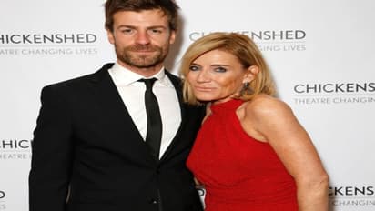 60 साल की ये एक्ट्रेस फिर बनने जा रही हैं दुल्हन, 22 साल छोटे प्रेमी के संग रचाएंगी शादी