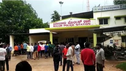 Breaking ಗಲಾಟೆ ಬಿಡಿಸಲು ಹೋದ RSS ಮುಖಂಡನಿಗೆ ಚಾಕು ಇರಿತ, ಬಿಜೆಪಿಯಿಂದ ಪ್ರತಿಭಟನೆ