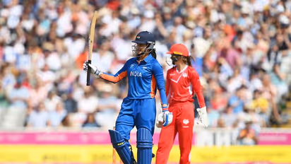 CWG 2022, INDW vs ENGW: Mandhana's fastest T20I 50 puts India in gold medal clash; Twitter thrilled