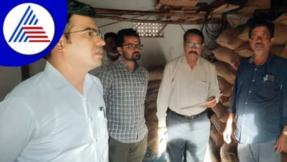  Davanagere; ಅಧಿಕಾರಿಗಳ ದಾಳಿ, ಕಾಳಸಂತೆಗೆ ಮಾರಾಲು ಇಟ್ಟಿದ್ದ ಅಕ್ರಮ ಪಡಿತರ ಪತ್ತೆ!