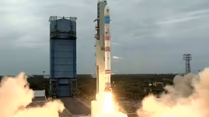 ISRO: ಅಪರೂಪದ ವೈಫಲ್ಯ! 750 ಮಕ್ಕಳು ಸಿದ್ಧಪಡಿಸಿದ ಆಜಾದಿ ಉಪಗ್ರಹ ಸೇರಿ 2 ಉಪಗ್ರಹ ವ್ಯರ್ಥ 