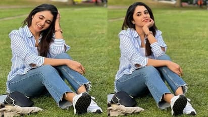 నేచర్ అందాలను ఆస్వాదిస్తున్న తమిళ బ్యూటీ.. క్యాజువల్ వేర్ లో ప్రియాంక మోహన్ క్యూట్ లుక్స్..