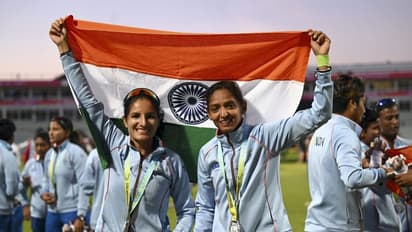 స్వింగ్ క్వీన్ రేణుకా ఠాకూర్‌పై ప్రధాని మోడీ ప్రశంసలు.. ఎంతోమందికి స్పూర్తి అంటూ కితాబు 