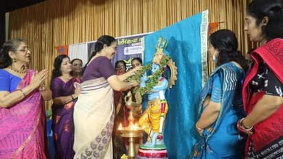 ബാലഗോകുലം വേദിയിൽ പോയത് തെറ്റ്: മേയര്ക്കെതിരെ സിപിഎം സംസ്ഥാന സെക്രട്ടേറിയറ്റ്, നടപടിക്ക് നിര്ദേശം