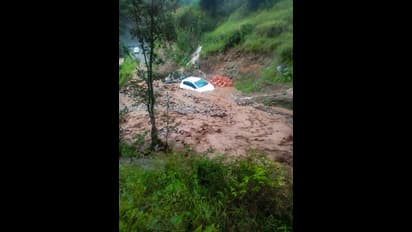 ಭಾರತಕ್ಕೆ ಮತ್ತೆ ಕಾಡಿದ ಮೇಘಸ್ಫೋಟ, ಹಿಮಾಚಲ ಪ್ರದೇಶ ಪ್ರವಾಹಕ್ಕೆ 15 ಸಾವು, 8 ಮಂದಿ ನಾಪತ್ತೆ!