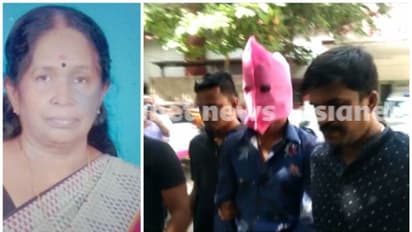 'ചെമ്പരത്തി പൂ പറിക്കുകയായിരുന്ന മനോരമയെ പിന്നിൽ നിന്ന് ആക്രമിച്ചു';തെളിവെടുപ്പിനിടെ കുറ്റം സമ്മതിച്ച്  പ്രതി 