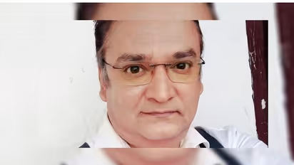 আত্মহত্যার চেষ্টা অভিনেতা শৈবাল ভট্টাচার্যের, রক্তাক্ত অবস্থায় ভিডিও পোস্ট ফেসবুকে