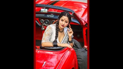  চিনতে পারছেন 'সত্যবতী'কে, ব্যোমকেশ ঘরনির তাক লাগানো ১৫ সাজ যা অবাক করবে আপনাকে