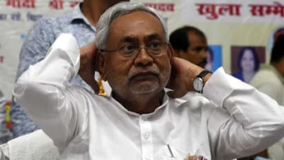 ബിഹാർ മുഖ്യമന്ത്രിയെ നീക്കണം, സഖ്യ സർക്കാർ ജനത്തിന്റെ തീരുമാനത്തിന് വിരുദ്ധം: ഹൈക്കോടതിയിൽ ഹർജി