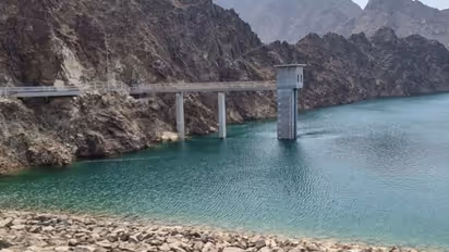 കനത്ത മഴ; യുഎഇയിലെ ചില ഡാമുകള് തുറക്കുമെന്ന് മുന്നറിയിപ്പ്