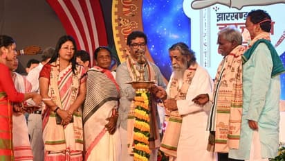 विश्व आदिवासी दिवस आज...पहली बार रांची में जनजातीय महोत्सव का रंगारंग आयोजन, cm ने केंद्र से की छुट्टी की मांग