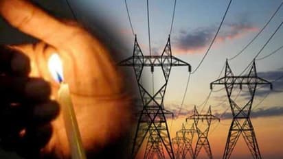 Srilanka : மின்சார கட்டணம் 264 % உயர்வு.. இருட்டில் தவிக்கும் இலங்கை மக்கள் ! அதிர்ச்சிக்கு மேல் அதிர்ச்சி