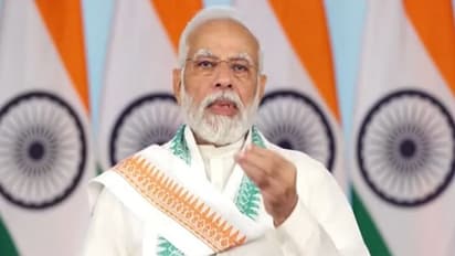 कांग्रेस पर नरेंद्र मोदी ने कसा तंज, काला जादू और काले कपड़े से नहीं होगा आपके बुरे दिनों का अंत