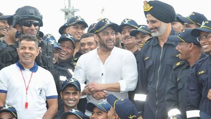 প্রাণের ঝুঁকি নিয়েও কী কী প্রতিকূলতার মুখে পড়তে হয় সৈনিকদের, নৌবাহিনীর গল্প শুনে হতবাক সলমন