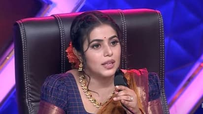 రీఎంట్రీ ఇస్తూనే డాన్సర్‌ బుగ్గకొరికిన పూర్ణ.. `ఢీ` భామలోని కసిని చూసి షో మొత్తం షాక్‌.. 