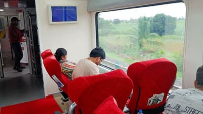 Vistadome coaches now tag on to Pune-Secunderabad Shatabdi Express