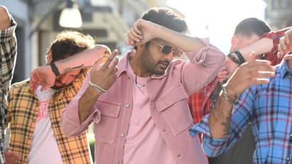 Macherla Niyojakavargam Review:'మాచర్ల నియోజకవర్గం' ప్రీమియర్ రివ్యూ.. నితిన్ 'మాస్' ఆశలని దర్శకుడు నిలబెట్టడా