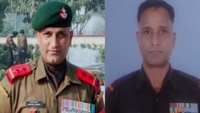 कश्मीर में जवान शहीद: बेटी की शादी की तैयारी के बीच अब फूलों से बने रास्ते से निकालेगी पिता की अंतिम यात्रा