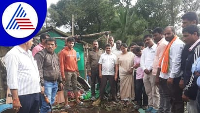 ಮಳೆಯಿಂದ ಹಾನಿಯಾದ ಸ್ಥಳಗಳಿಗೆ ಸಚಿವೆ ಶೋಭಾ ಭೇಟಿ: ಸಂತ್ರಸ್ಥ ಕುಟುಂಬಗಳಿಗೆ ಪರಿಹಾರದ ಚೆಕ್ ವಿತರಣೆ