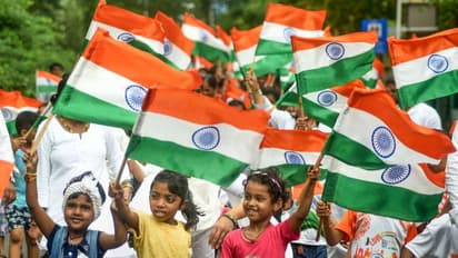 রাত পোহালেই ৭৫ তম স্বাধীনতা দিবস, জেনে নিন দিনটি কত মানুষের আত্মবলিদানের সাক্ষী