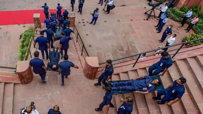 తెలుగు రాష్ట్రాల్లోనూ పౌర రక్షణ మాక్ డ్రిల్ ... ఏ నగరాల్లో, ఎలా చేపట్టనున్నారో తెలుసా? 