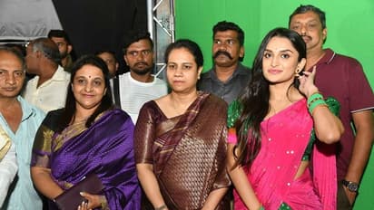 ಬೆಳ್ಳಿ ಕಾಲುಂಗುರ ಮುಹೂರ್ತ: ಸಾರಾ ಗೋವಿಂದು ನಿರ್ಮಾಣ, ಧನ್ಯಾ ರಾಮ್‌ಕುಮಾರ್‌ ನಟನೆಯ ಚಿತ್ರ