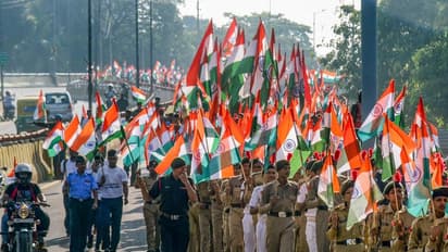 ഹര് ഘര് തിരംഗ; പതാക വിൽപ്പന കുതിച്ചുയര്ന്നു, ഉത്സാഹത്തിൽ കച്ചവടക്കാര്, കേന്ദ്രത്തെ പ്രശംസിച്ച് വ്യാപാരികൾ