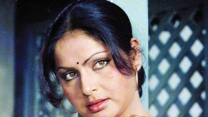 সুচিত্রা সেনের জন্য গুলজারের হাতে মার খেয়েছিলেন রাখি, আঁধির শ্যুটিং-এ ঘর ভাঙে তারকা দম্পতির 