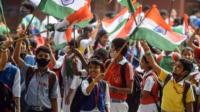 സ്വാതന്ത്ര്യത്തിന്റെ 75 വർഷങ്ങൾ, ഇന്ത്യയെ കുറിച്ചുള്ള 75 വസ്തുതകൾ