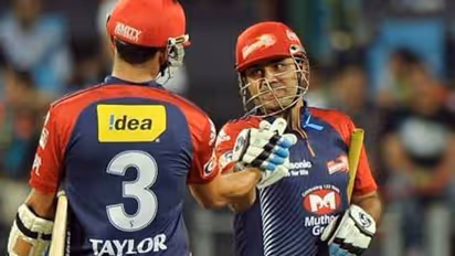 ചെമ്മീന് കഴിക്കുന്നത് പോലെ ബാറ്റ് ചെയ്യൂ; സെവാഗിന്റെ വിസ്മയ ഉപദേശത്തിന് പിന്നിലെ കഥയുമായി ടെയ്ലര്