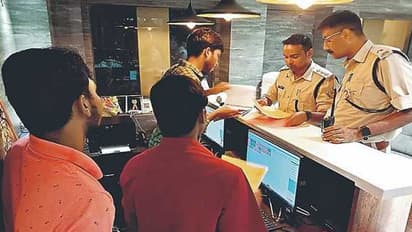 झारखंड में 15 अगस्त को लेकर कड़ी सुरक्षा: होटलों में ठहरे लोगों की जांच, रांची मे भारी वाहनों की एंट्री पर रोक