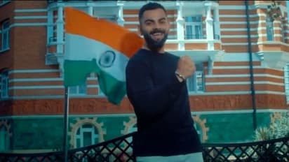 'হর ঘর তেরঙা' গানে অংশ নিয়েছিলেন, এবার ট্যুইটার-ইনস্টায় ছবি বদলালেন বিরাট কোহলি