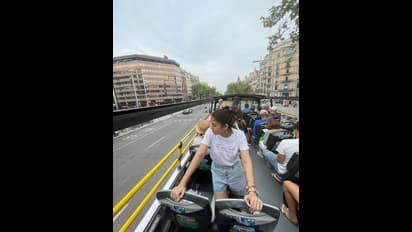 குட்டை ரவுசருடன் ஸ்பெயினின் நயன்தாரா! விக்கி வெளியிட்ட செகண்ட் ஹனிமூன் க்ளிக்ஸ்