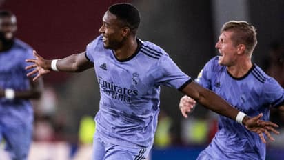 സബ്ബായി ഇറങ്ങി, ആദ്യ ടച്ചില് തന്നെ ഡേവിഡ് അലാബയുടെ ഫ്രീകിക്ക് ഗോള്; റയലിന് ജയം- അത്ഭുത ഗോള് കാണാം