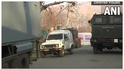 ശ്രീനഗർ ഏറ്റുമുട്ടൽ; വെടിയേറ്റ് ചികിത്സയിലായിരുന്നു പൊലീസുകാരന് വീരമൃത്യു