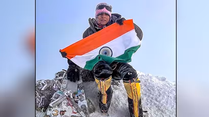 Independence Day 2022: Indian mountaineer Bhawna Dehariya takes tricolour to Europe's highest peak