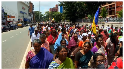 തിരുവനന്തപുരത്തെ മത്സ്യത്തൊഴിലാളികളുടെ സമരം, ചര്‍ച്ചയ്ക്ക് തയ്യാറെന്ന് സര്‍ക്കാര്‍