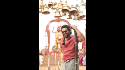 இந்தியன் தாத்தா போல் வயதான கெட்-அப்பில் கார்த்தி... வைரலாகும் விருமன் நாயகனின் வித்தியாசமான தோற்றம்