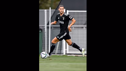 Manchester United rejects move for Adrien Rabiot after abnormal contract demands - Reports