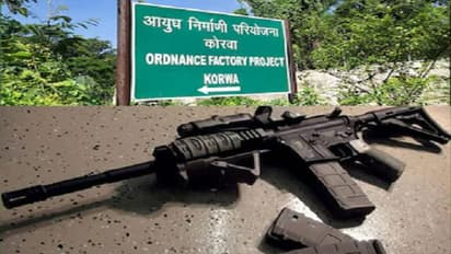 जानिए क्यों खास है अमेठी में बनी AK-203 असॉल्ट राइफल, रक्षामंत्री राजनाथ सिंह ने सेना को सौंपी खेप
