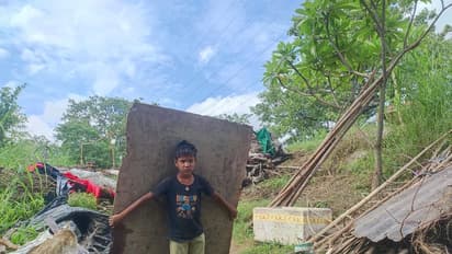 പ്രളയം തകര്‍ത്ത യമുനാ തീരത്ത് നിന്നും വീണ്ടും ജീവിതം കെട്ടിപ്പടുക്കാന്‍ പാടുപെടുന്നവര്‍ 