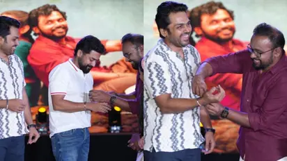 'വിരുമൻ' വിജയത്തിലേക്ക്, സൂര്യക്കും കാര്‍ത്തിക്കും ഡയമണ്ട് ബ്രേയ്‍സ്‍ലെറ്റ് സമ്മാനിച്ച് വിതരണ കമ്പനി