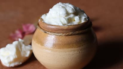 ভগবান কৃষ্ণের প্রিয় সাদা মাখন রোজ খান, মুক্তি পাবেন এই রোগগুলি থেকে 